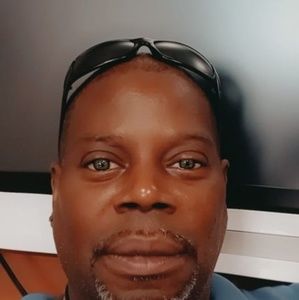 Meet your Posher, Gregory